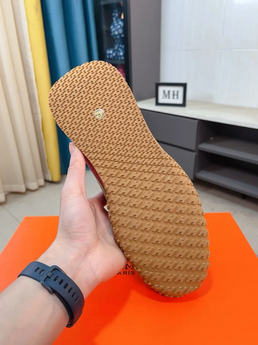 Men's shoes 💰480🌸🌸[HERMES] Hermès sneakers, the upper is made of calfskin and suede, imported materials, full of texture, the lightweight sole is decorated with contrasting patterns, creating a versatile fashion style. Size: 38-44, 45 customized